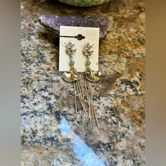 Buckle Gold and Green Dangle Earrings - Picture 5 of 12